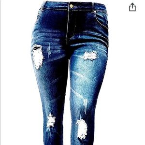 Women Plus size Blue Roll up Distressed Jeans